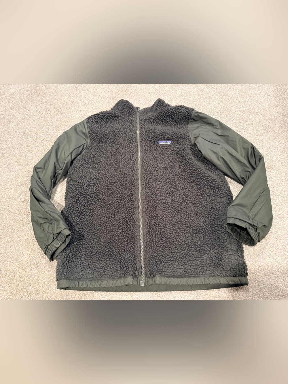Patagonia Kids Reversible Jacket Olive Green Fleece Outerwear STY68035 FA19 L/XL